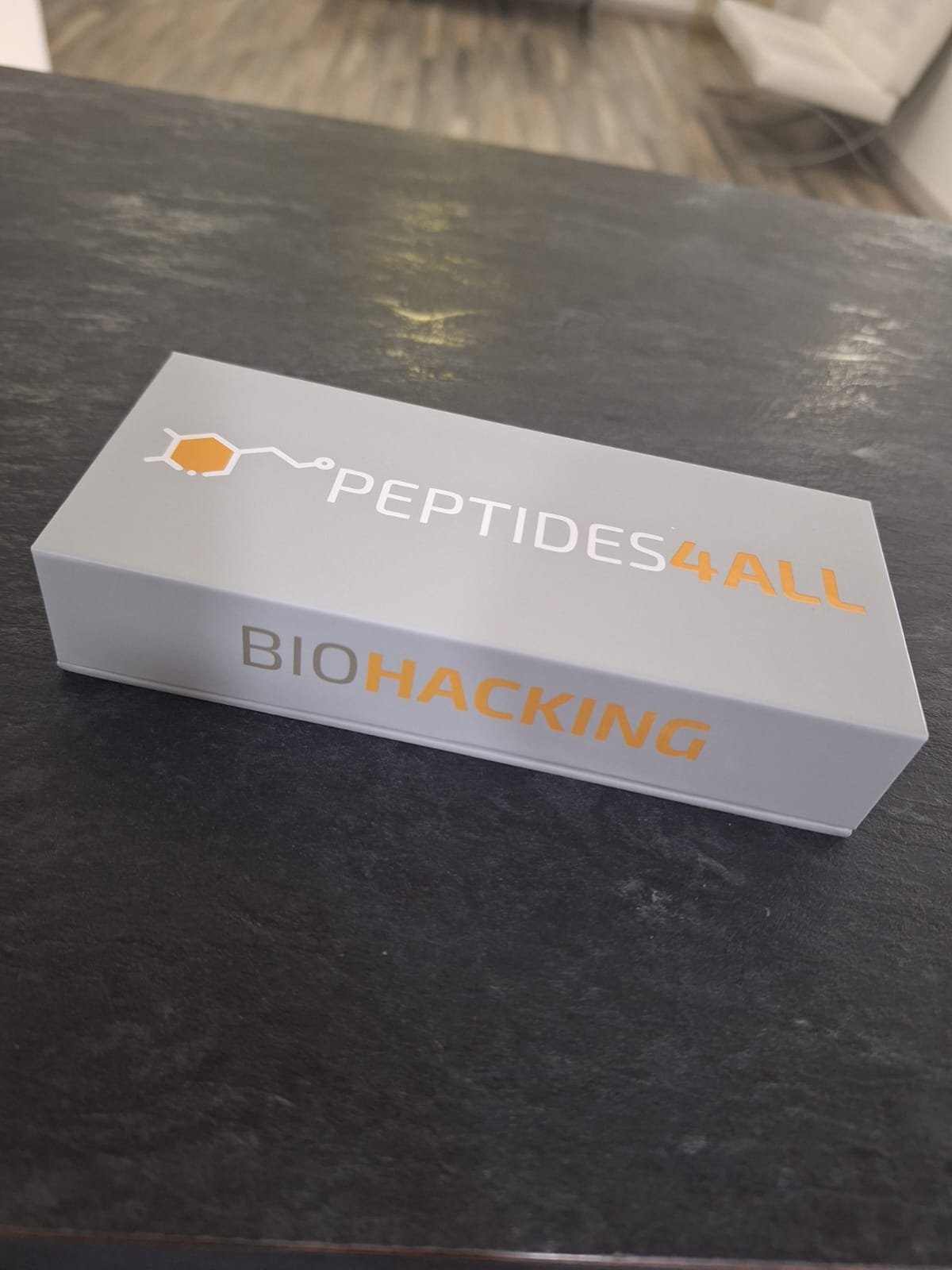 Empaque Peptides4All — línea Biohacking